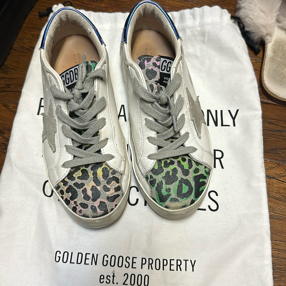 Golden goose kids sz 35